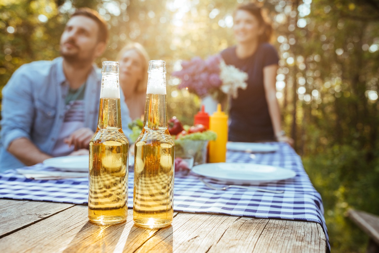 Bierbänke & Stehtische